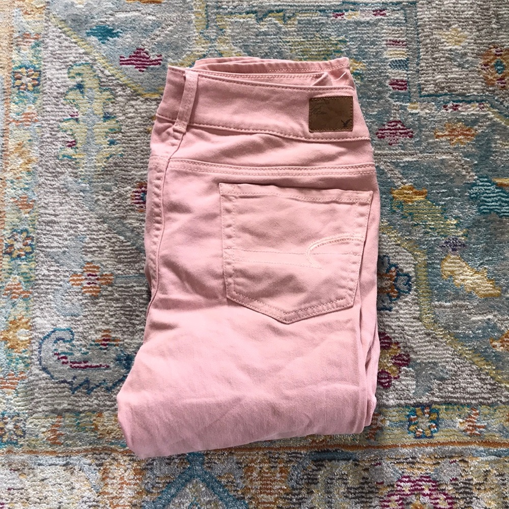 American eagle pink capris
